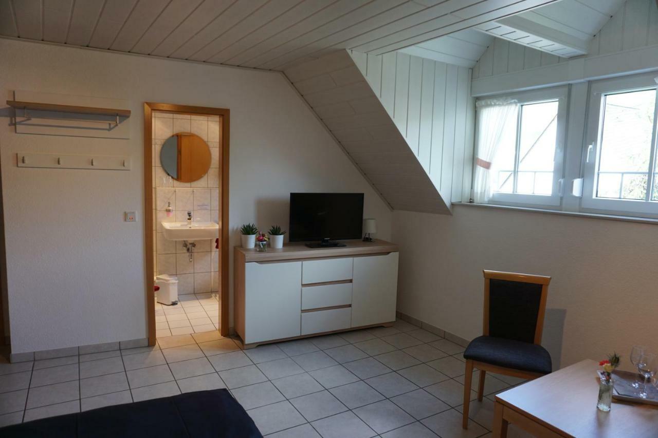 Gaestehaus Kiebel Lösnich Esterno foto
